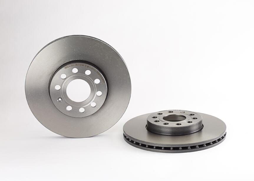 VW Brakes Kit - Pads & Rotors Front and Rear (288mm/272mm) (Low-Met) 7N0698451A - Brembo 4055570KIT